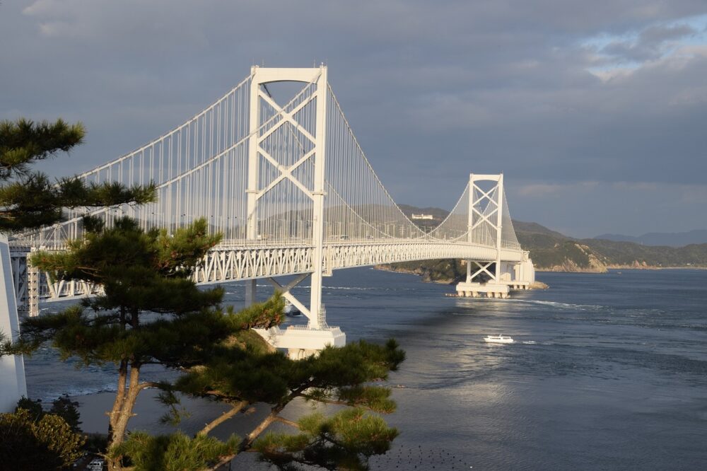 鳴門大橋