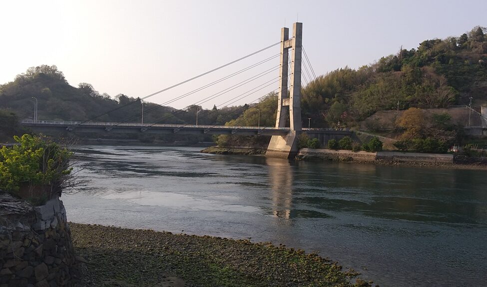 平羅橋