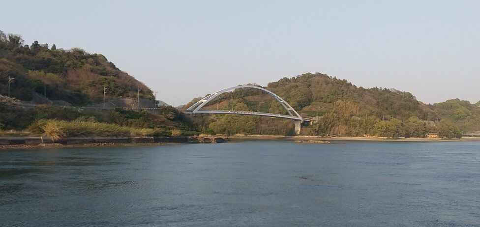 中の瀬戸大橋