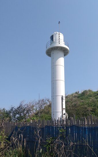 椎谷鼻灯台