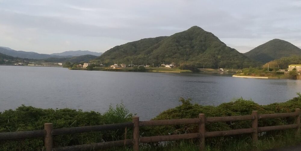 三郎池