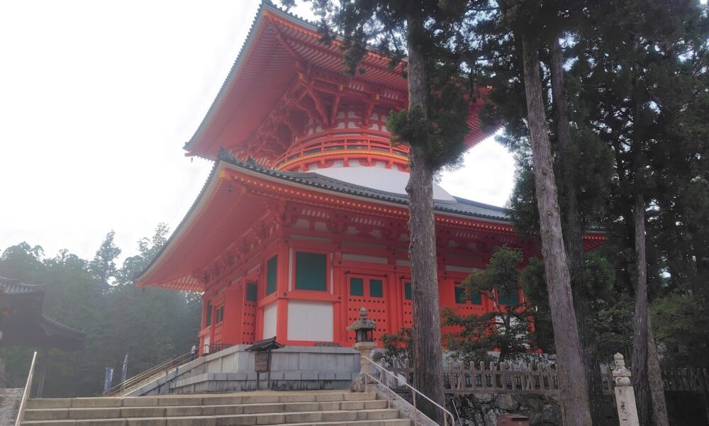壇上伽藍