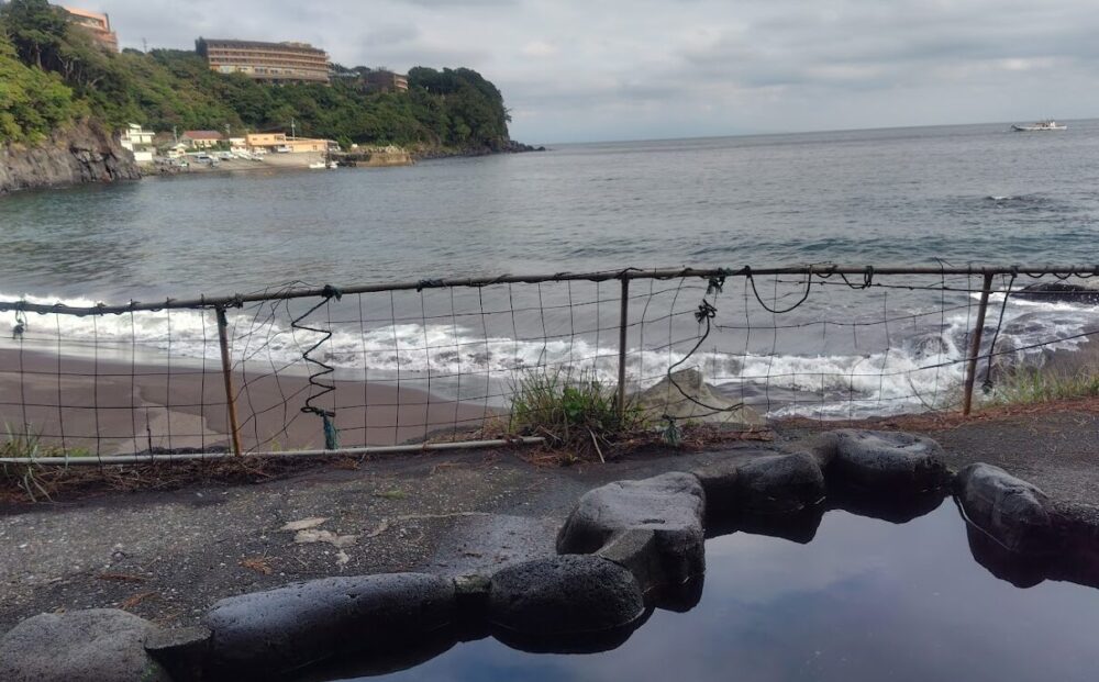 赤沢温泉 あかざわ足湯