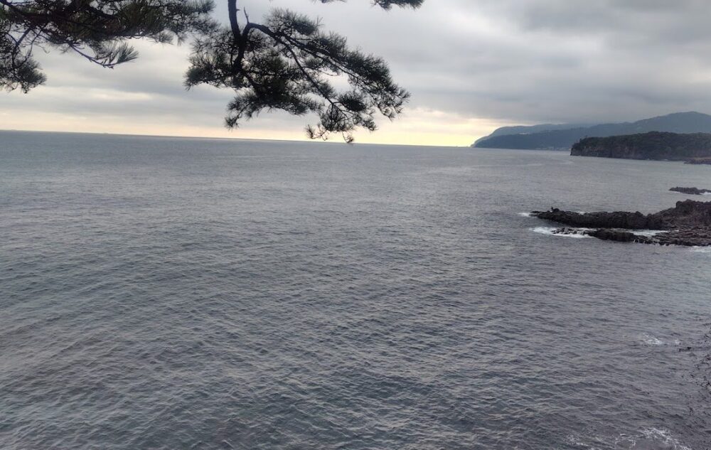 対島の滝展望台