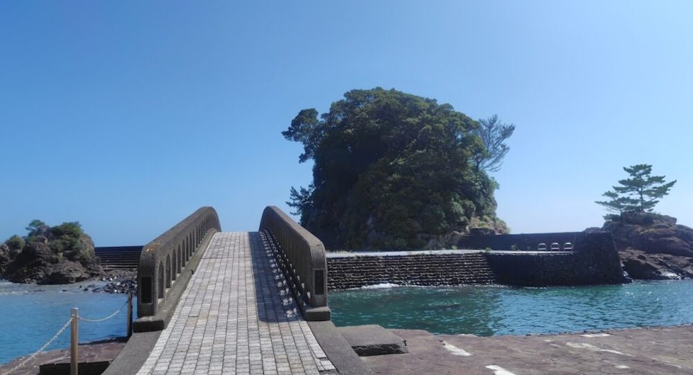 厳島親水公園