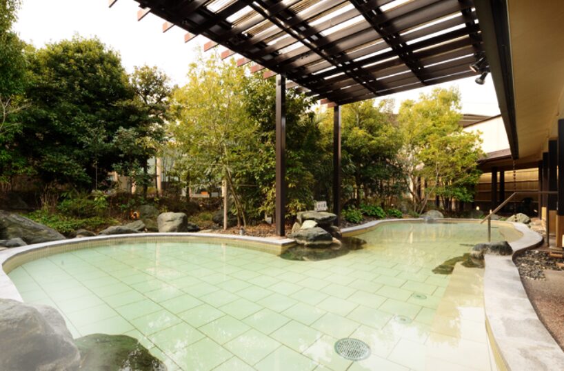 浜名湖かんざんじ温泉 華咲の湯