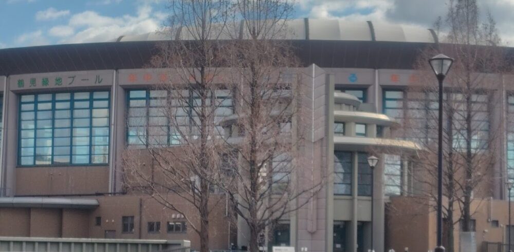 鶴見緑地プール