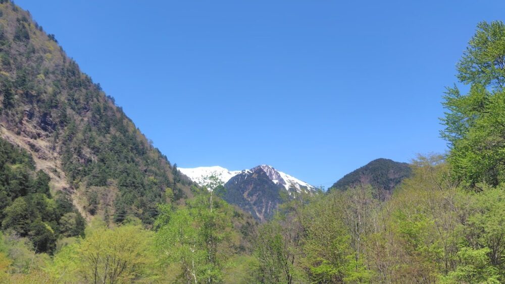 深山荘
