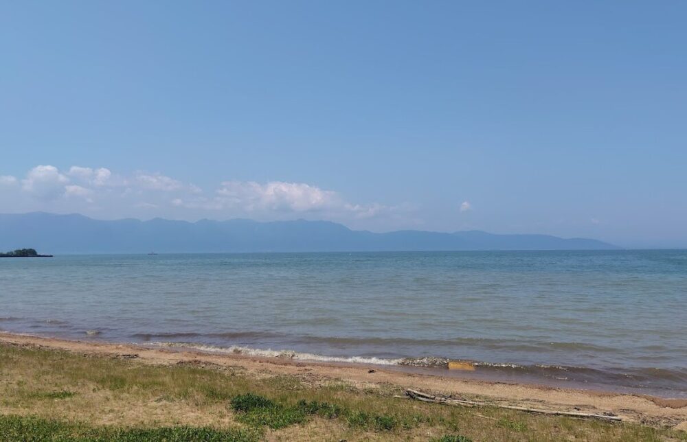 湖岸緑地岡山園地