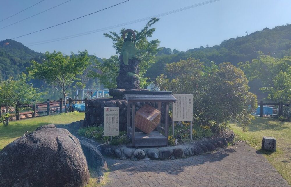恵那峡