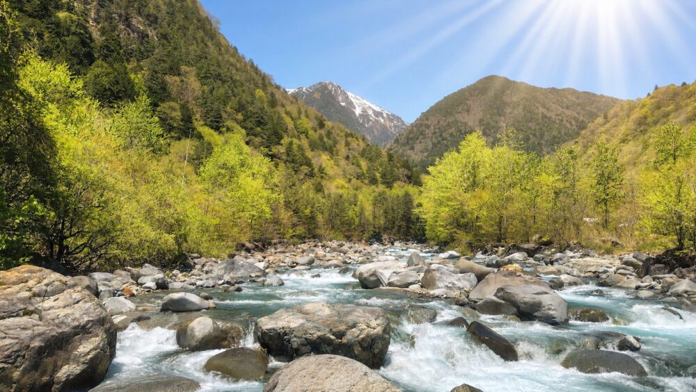 加工　深山荘