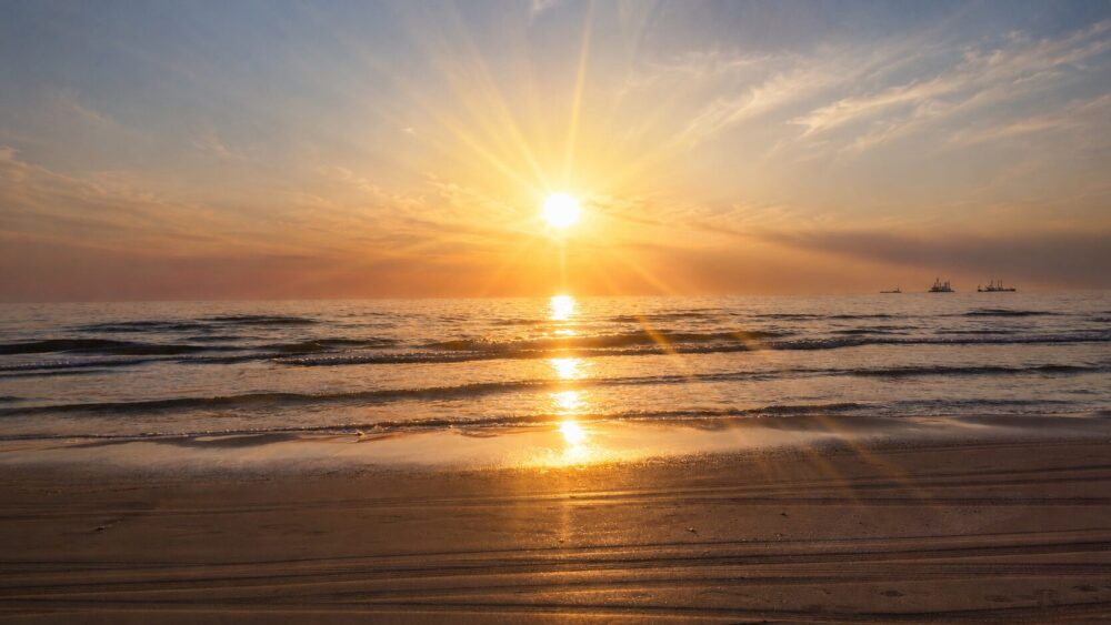 加工　夕日