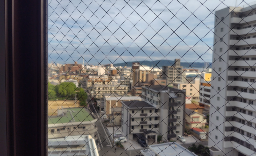 部屋の窓