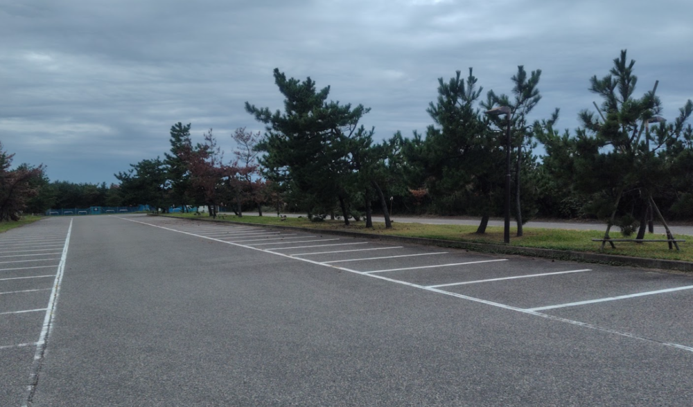 紫雲公園　海側駐車場
